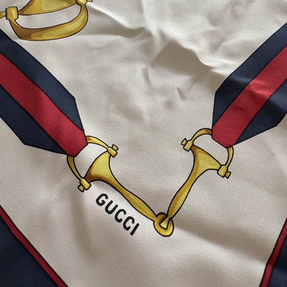 Gucci Cream and Gold Silk Scarf
